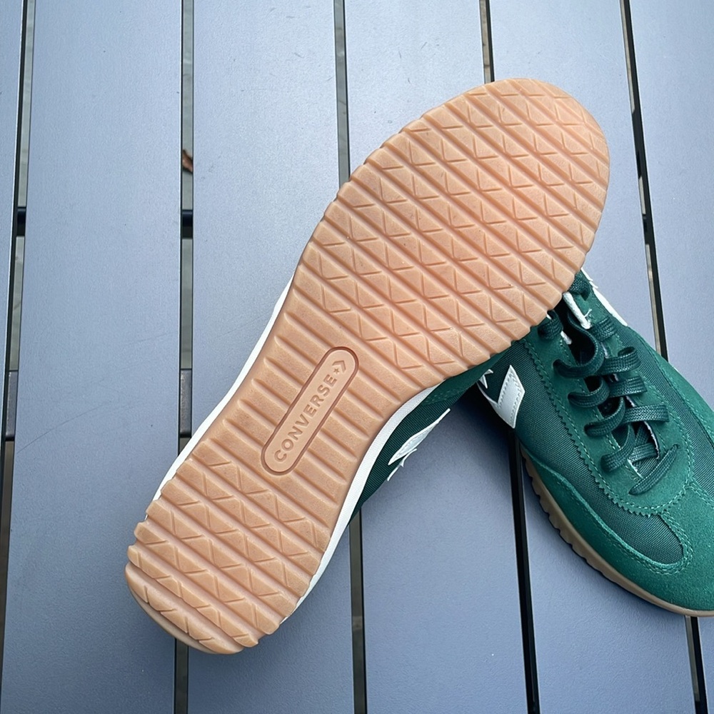 (NEW) Converse Run Star Trainer Low Top Sneaker - Picture 14 of 16